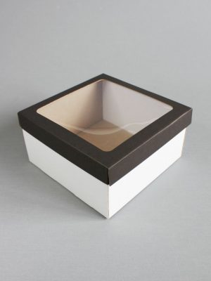 white+black-window_0755